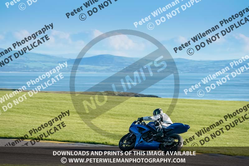 anglesey no limits trackday;anglesey photographs;anglesey trackday photographs;enduro digital images;event digital images;eventdigitalimages;no limits trackdays;peter wileman photography;racing digital images;trac mon;trackday digital images;trackday photos;ty croes